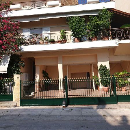 Angeliki'S Apartment Атина Екстериор снимка