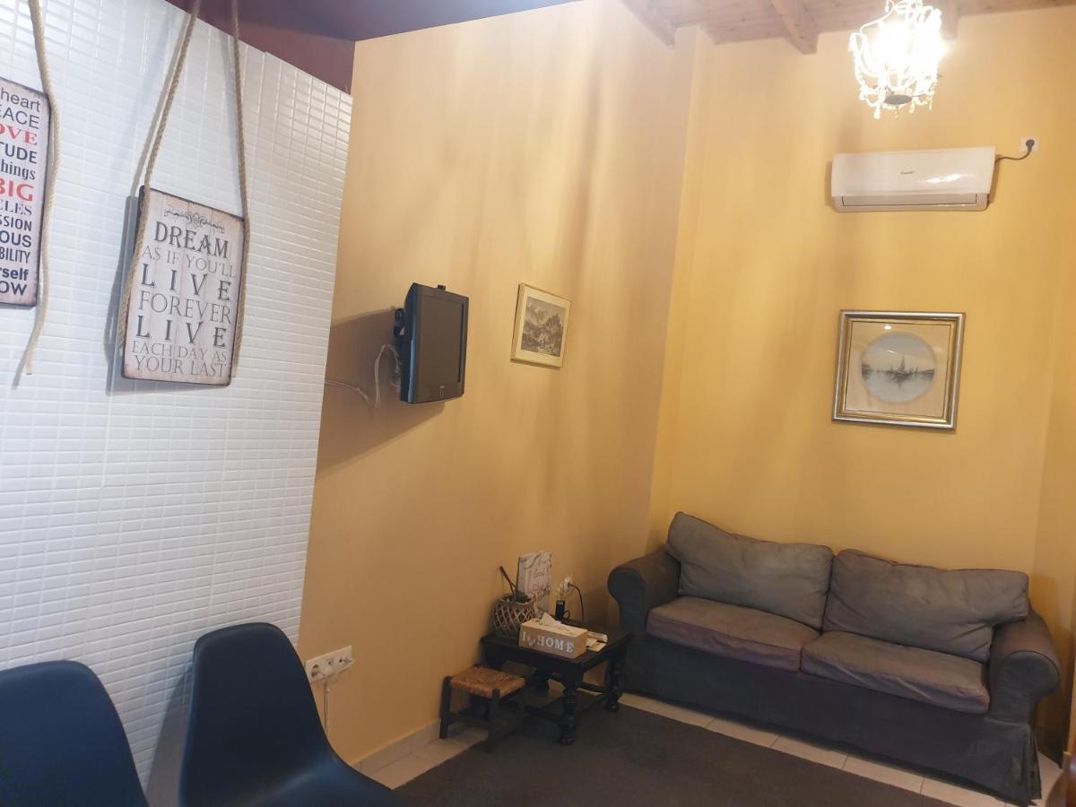 Angeliki'S Apartment Атина Екстериор снимка