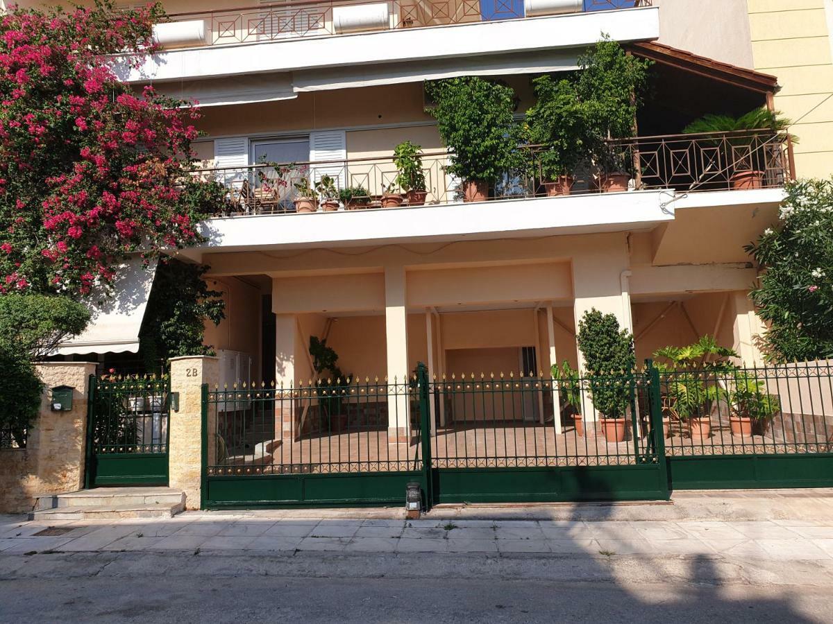 Angeliki'S Apartment Атина Екстериор снимка